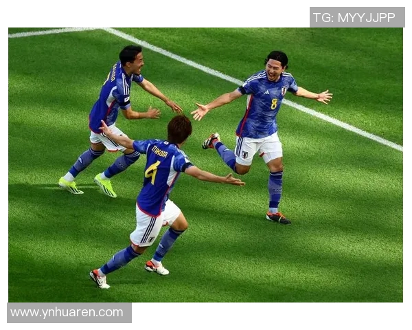 精美手机壁纸足球明星合集让你随时随地感受足球魅力与激情